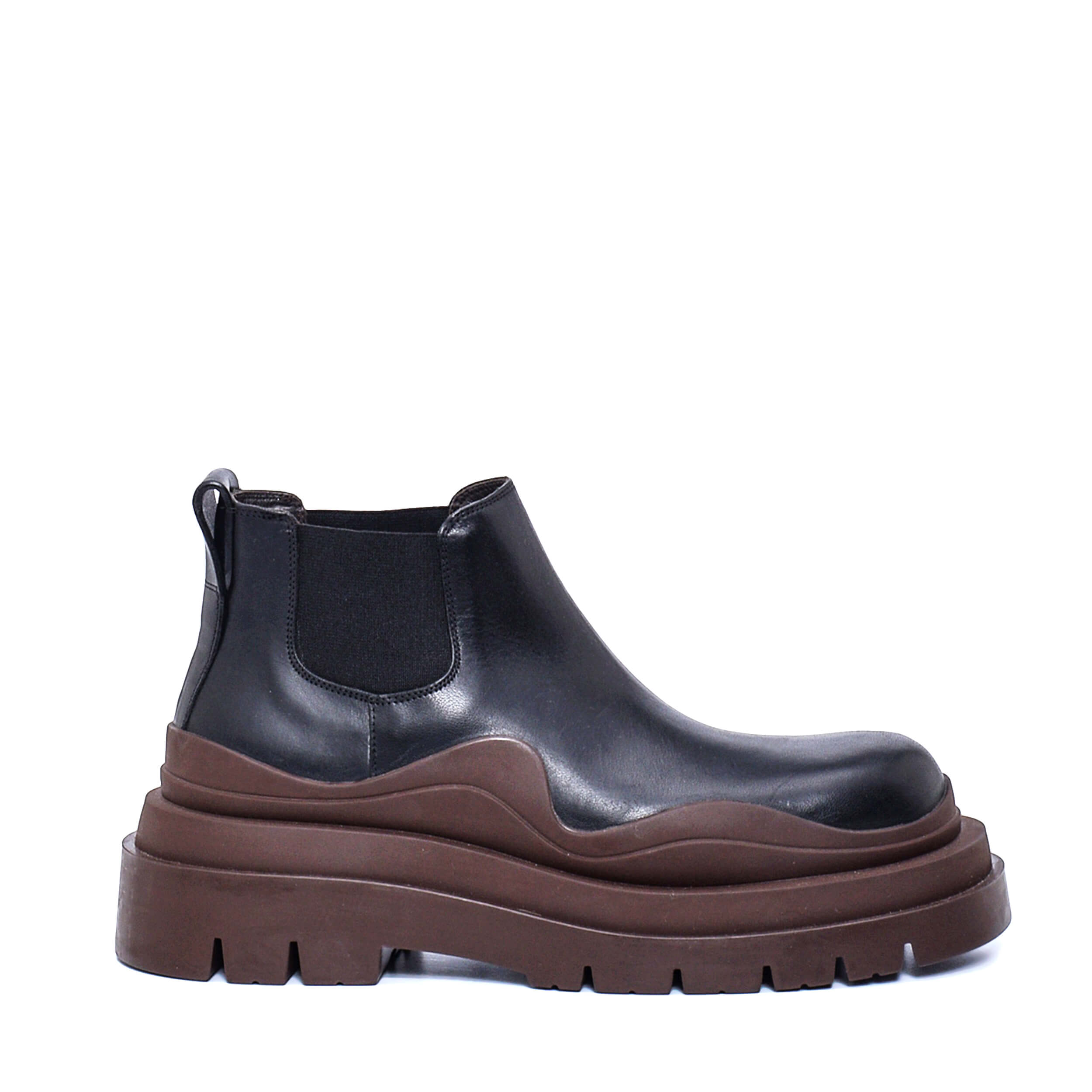 Bottega Veneta - Black&Brown Leather Tire Chelsea Boots / 38